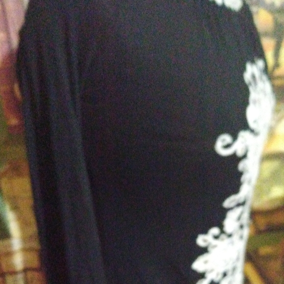 Very nice dress - Picture 2 of 4